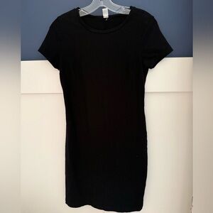 Old Navy Women's Black stretch dress Size S like new